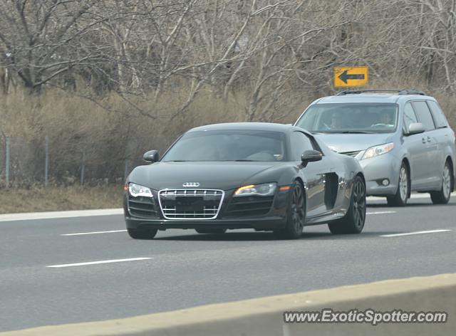 Audi R8 spotted in Chicago, Illinois