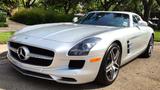 Mercedes SLS AMG