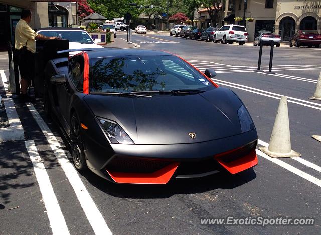 Lamborghini Gallardo spotted in Dallas, Texas