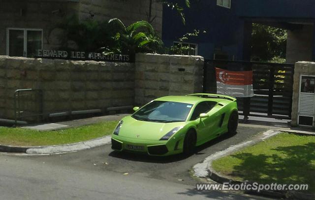 Lamborghini Gallardo spotted in Singapore, Singapore