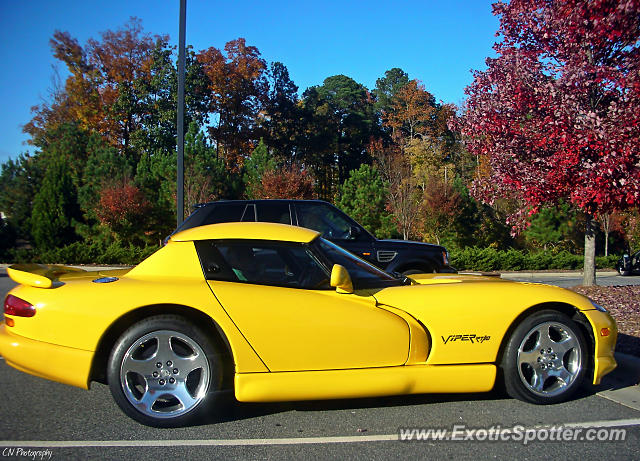 Dodge Viper spotted in Cary, North Carolina