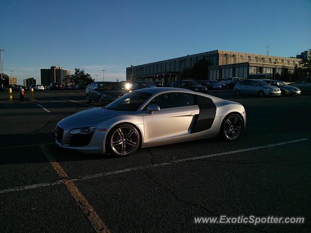 Audi R8 spotted in Montreal, Canada