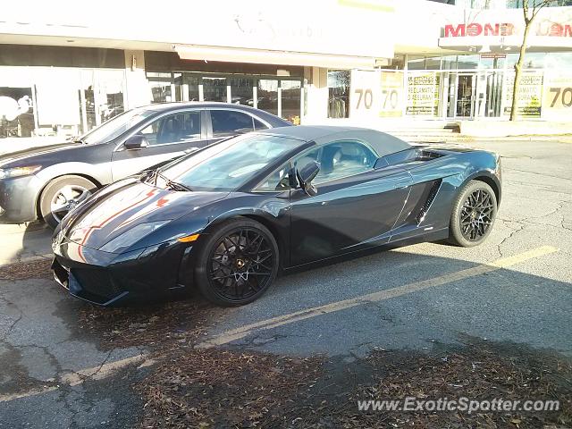 Lamborghini Gallardo spotted in Montreal, Canada