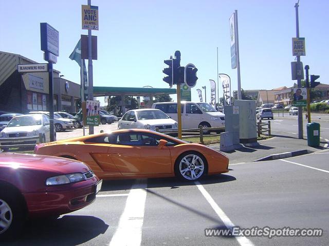 Lamborghini Gallardo spotted in Oklahoma city, Oklahoma