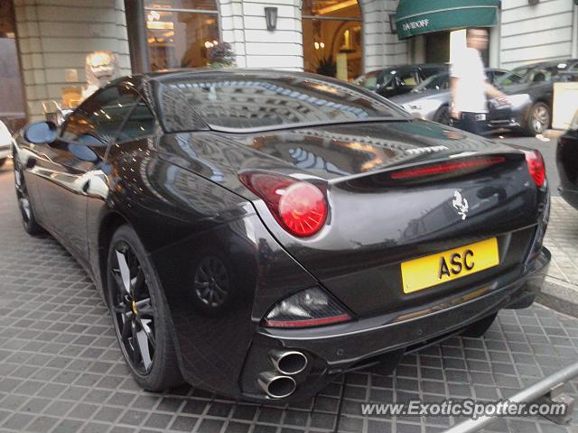 Ferrari California spotted in Hong Kong, China