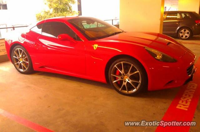 Ferrari California spotted in Melbourne, Australia