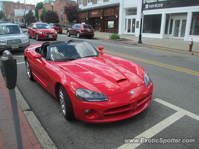 Dodge Viper spotted in Ridgewood, New Jersey