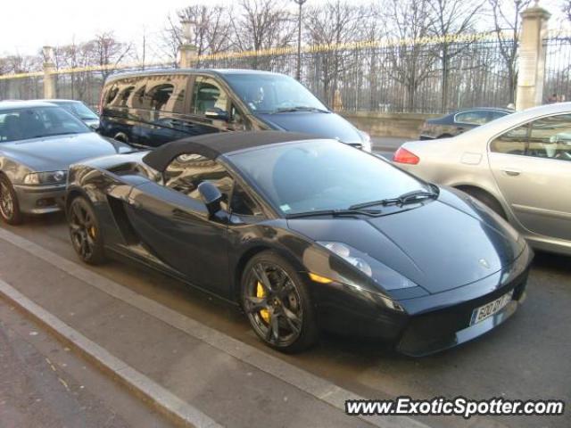 Lamborghini Gallardo spotted in Paris, France