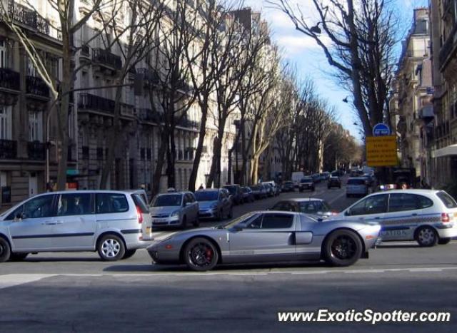 Ford GT spotted in Paris, France