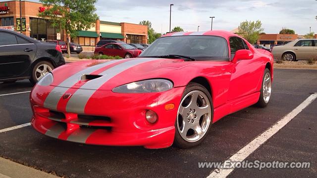 Dodge Viper spotted in Savage, Minnesota