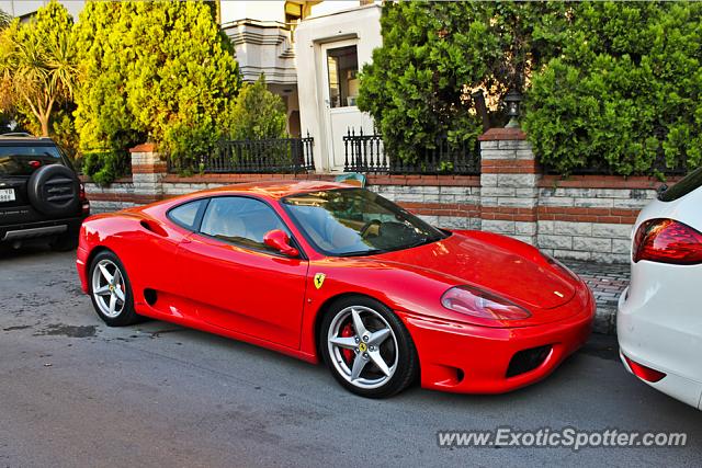 Ferrari 360 Modena spotted in Istanbul, Turkey