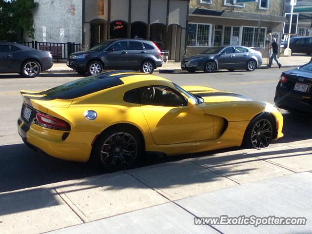 Dodge Viper spotted in Hartland, Wisconsin