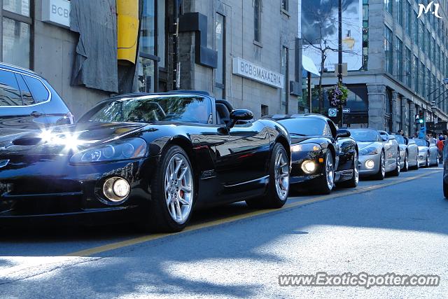 Dodge Viper spotted in Montréal, Canada