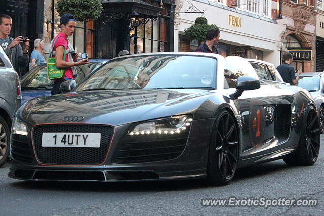 Audi R8 spotted in London, United Kingdom