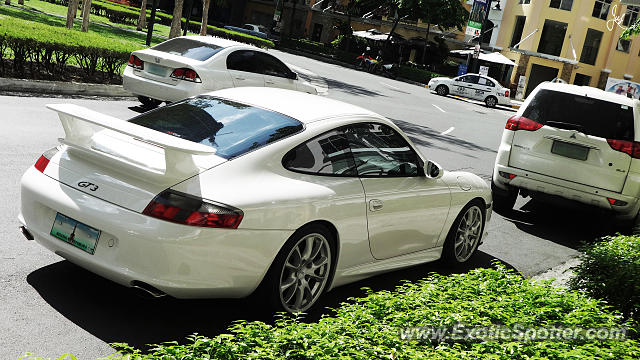 Porsche 911 GT3 spotted in Taguig City, Philippines