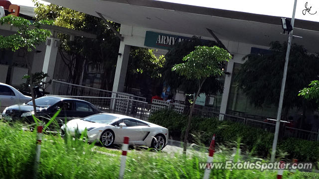 Lamborghini Gallardo spotted in Batangas, Philippines