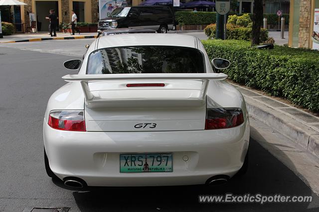 Porsche 911 GT3 spotted in Taguig, Philippines