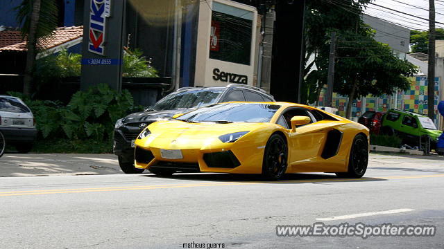 Lamborghini Aventador spotted in São Paulo, Brazil