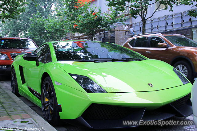 Lamborghini Gallardo spotted in Shanghai, China