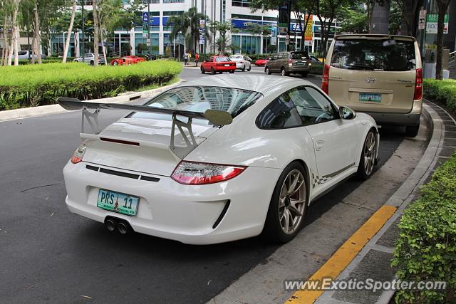 Porsche 911 GT3 spotted in Taguig, Philippines