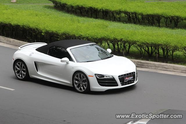 Audi R8 spotted in Taguig, Philippines