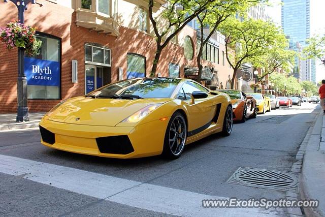 Lamborghini Gallardo spotted in Toronto, Canada