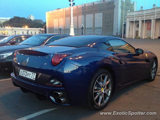 Ferrari California spotted in Moscow, Russia