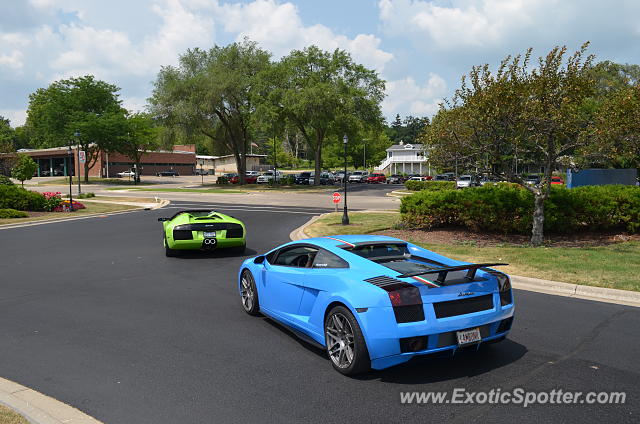 Lamborghini Gallardo spotted in Fontana, Wisconsin