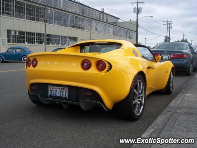 Lotus Elise spotted in Everett, Washington