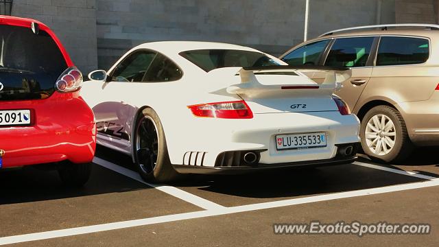 Porsche 911 GT2 spotted in Zurich, Switzerland