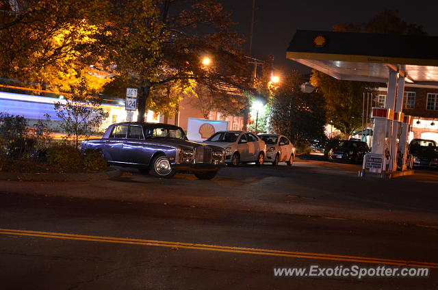 Rolls Royce Silver Shadow spotted in New Canaan, Connecticut