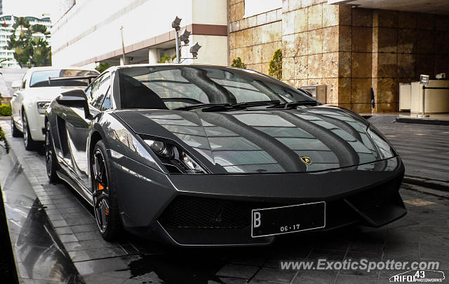 Lamborghini Gallardo spotted in Jakarta, Indonesia