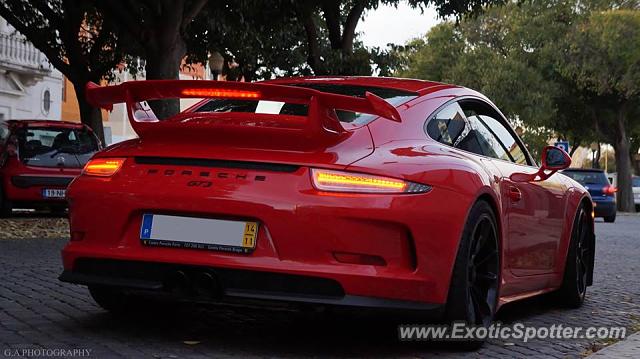 Porsche 911 GT3 spotted in Lisbon, Portugal