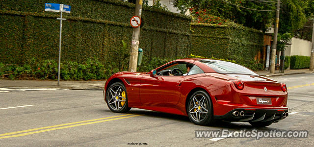 Ferrari California spotted in São Paulo, Brazil