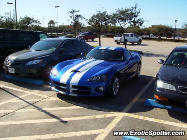 Dodge Viper spotted in Houston, Texas