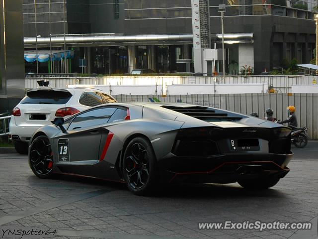 Lamborghini Aventador spotted in Jakarta, Indonesia