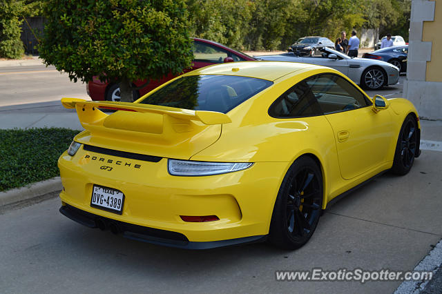 Porsche 911 GT3 spotted in Dallas, Texas