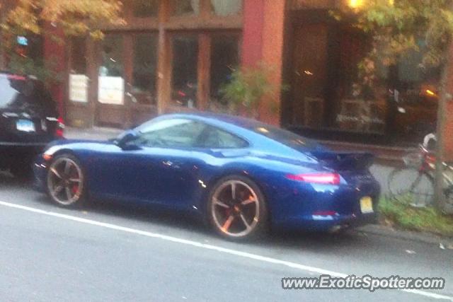 Porsche 911 spotted in Manhattan, New York