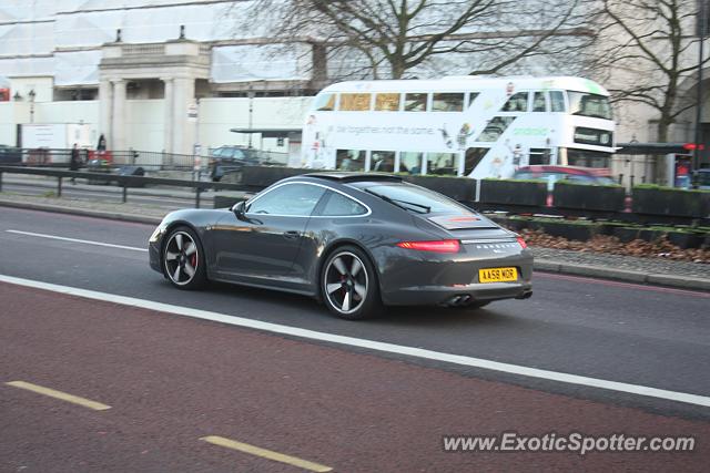 Porsche 911 spotted in London, United Kingdom