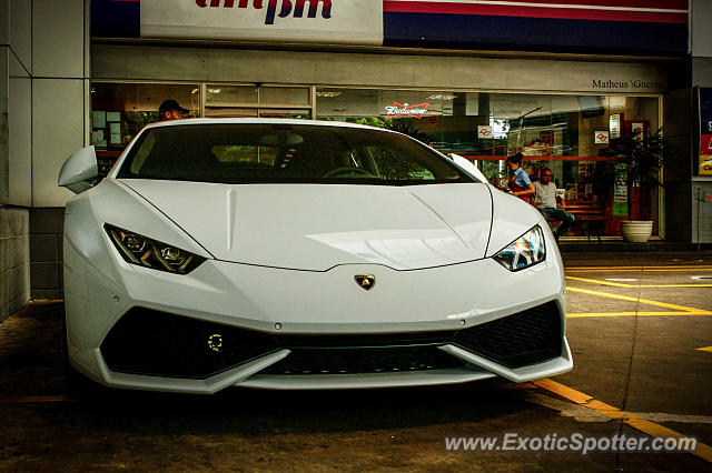 Lamborghini Huracan spotted in São Paulo, Brazil