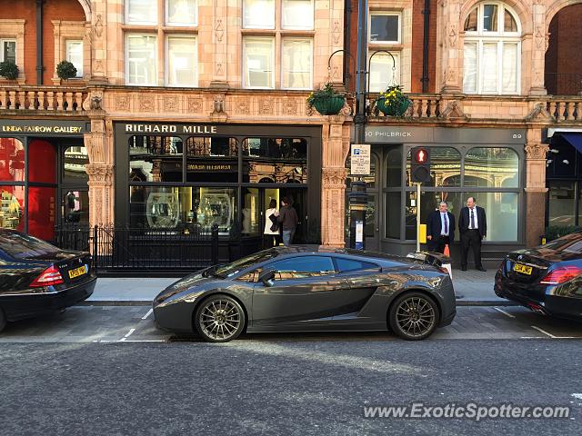 Lamborghini Gallardo spotted in London, United Kingdom