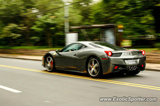 Ferrari 458 Italia spotted in São Paulo, Brazil