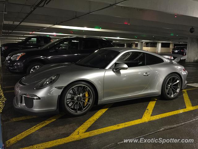 Porsche 911 GT3 spotted in Tyson's Corner, Virginia