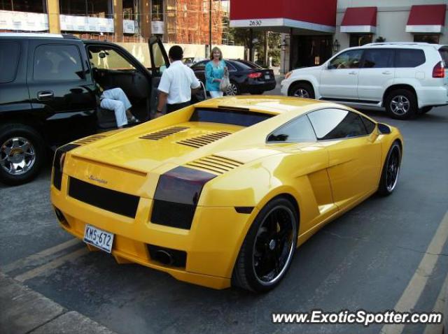 Lamborghini Gallardo spotted in Houston, Texas