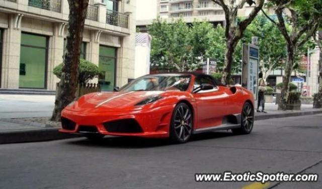 Ferrari F430 spotted in ShangHai, China