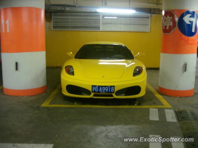 Ferrari F430 spotted in Shanghai, China