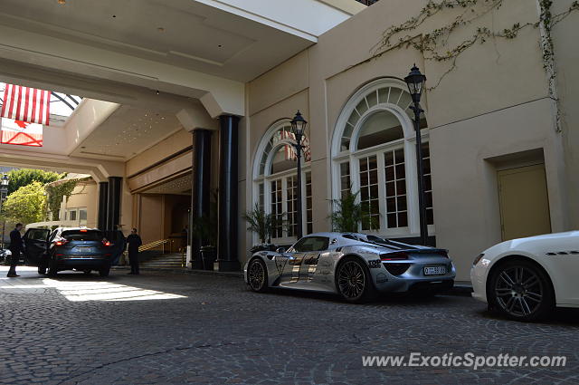 Porsche 918 Spyder spotted in Beverly Hills, California