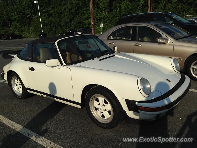 Porsche 911 spotted in Emmaus, Pennsylvania