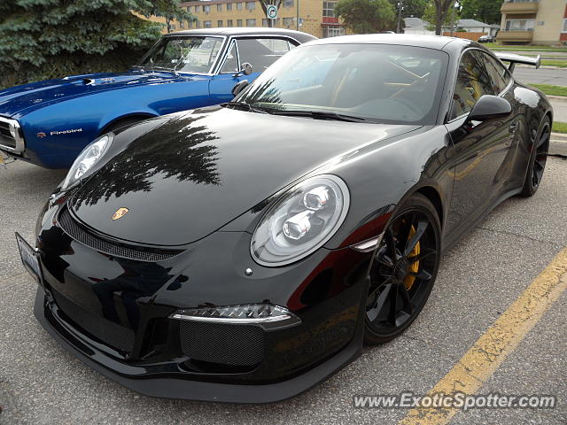 Porsche 911 GT3 spotted in Winnipeg, Canada