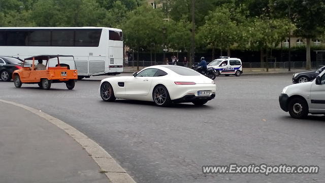 Mercedes SLS AMG spotted in Paris, France